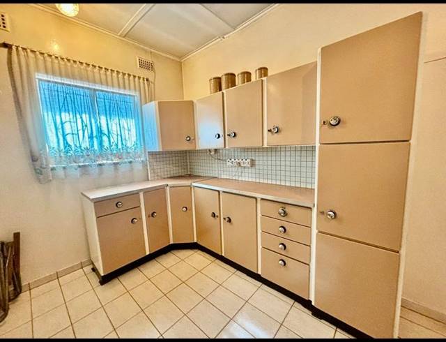 3 BEDROOM HOUSE FOR SALE IN VANDERBIJLPARK CW 1